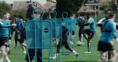 This team,
that had failed everywhere, - Super League: The War for Football