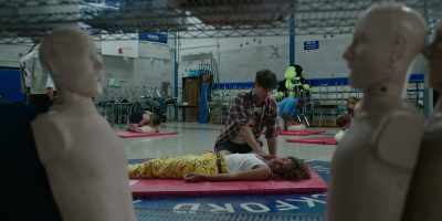 -This...
-That's great.
Everyone pushing. - Space Oddity
