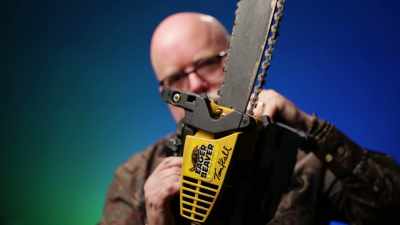 This was the actual chainsaw
that we digitized for the game. - FPS: First Person Shooter