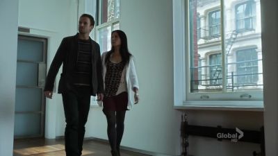 This is the apartment
he kept on the side? - Elementary