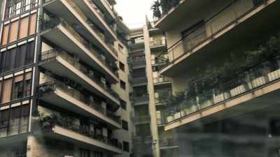 This is the area
where Gennaro Panzuto grew up. - Ross Kemp: Mafia and Britain