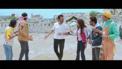 This is the area's bhai (don) speaking - Total Dhamaal