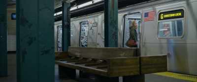 This is the Crosstown G train. - Memory