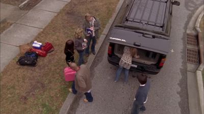 This is the final boarding call
for flight 121, - One Tree Hill