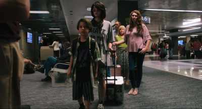 This is the final boarding call
for Flight 644 to Detroit. - Mona Lisa and the Blood Moon