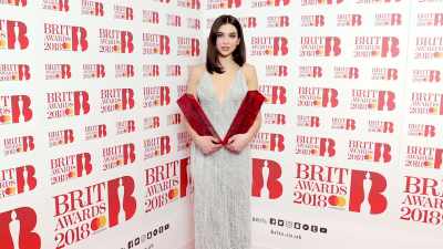 This was the first time
that a female artist - Dua Lipa: Elevating