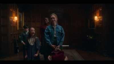This is the foyer, - The Haunting of Bly Manor