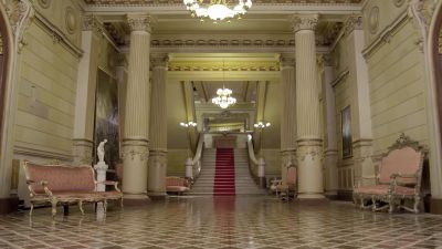 This is the great hall - A Princess For Christmas