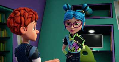 -This is the "hack phone."
-[groans] - Spy Kids: Mission Critical