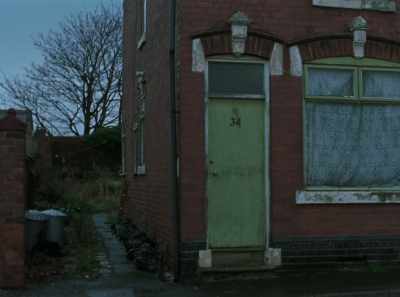 ♪ This is the happy house
We're happy here ♪ - Ray & Liz