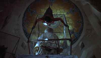 This is the last bit, Arthur.
Lower slowly. - Topkapi
