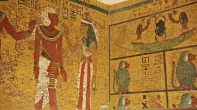 This is the main event. There would
have been a bunch of shrines - Tutankhamun: Secrets of the Tomb