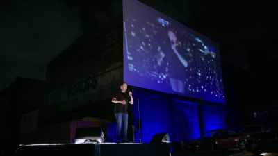 This is the most accurate
portrayal of comedy, - Colin Quinn & Friends: A Parking Lot Comedy Show