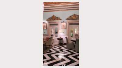 - This is the new room
for the next three days. - Fake Famous