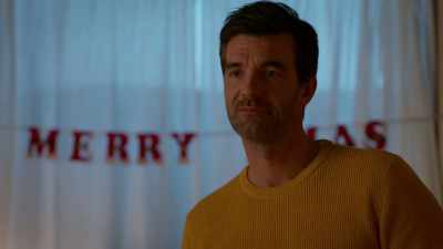 -This is the one with my Dad. - A World Record Christmas