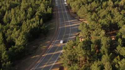 This is the Pikes Peak
International Hill Climb. - Pike's Peak: On The Edge