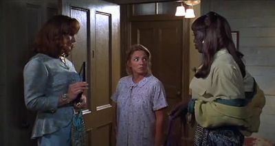 This is the presidential suite - To Wong Foo, Thanks for Everything! Julie Newmar