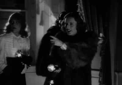 This is the room. - The Mad Miss Manton
