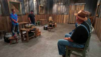 This is the trickiest part,
you can enhance your jar, - Moonshiners: Master Distiller