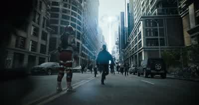 This thing, Zod's World Engine, it started destroying Metropolis, so I just went there and I started trying to save people. - The Flash