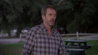 This thing's got no fuel valve. - House