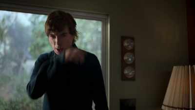This, this... Sam,
what's happening right now, - The Patient