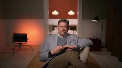 This time Eric was just provoked
a little bit too much. - Fever Pitch: The Rise of the Premier League