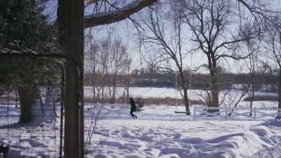 ♪ This time last year,
nothing but joy ♪ - The Christmas Listing
