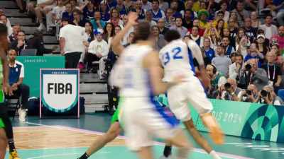 This tournament
only lasts two weeks, - Court of Gold