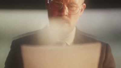 This toxic papers, - Inside the Mind of a Con Artist