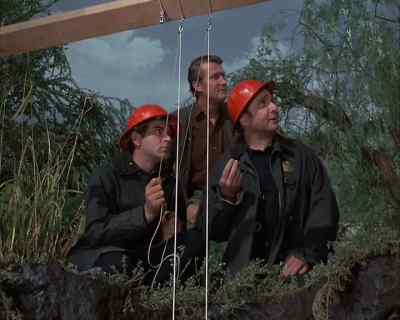 This tunnel's hollow.
I think we've found something.
Huh? - Land of the Giants