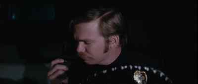 This is Unit Seven, emergency
to all precincts and vehicles. - Assault on Precinct 13