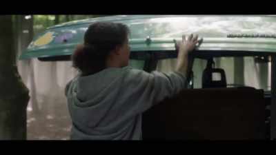 This van's going nowhere.
We'll have to walk back. - Generation Z