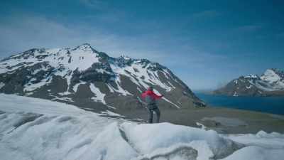 This vast open space we're
looking at here used to be
occupied by glacier. - Shackleton: The Greatest Story of Survival