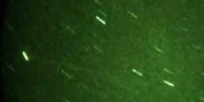 This was visible to the naked
eye for everyone present. - Close Encounters of the Fifth Kind