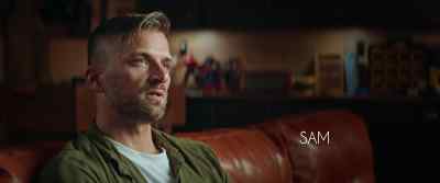 This is Vlogger Fair, guys.
This is what it looks like. - Ashley Madison: Sex, Lies & Scandal