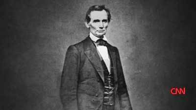 THIS WAS SOMEONE WHO WORKED ON
THE FRONTIER. - Lincoln: Divided We Stand