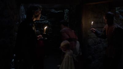 This way. Come on. - Reign