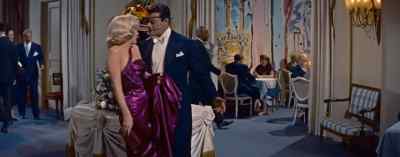 - This way, my dear.
- I'm so sorry. - How to Marry a Millionaire