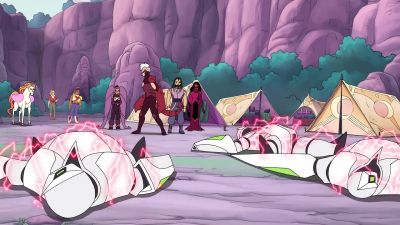 This way. Excuse me, pardon me. - She-Ra and the Princesses of Power