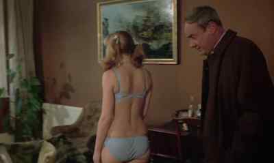This way, gentlemen. - The Playbirds