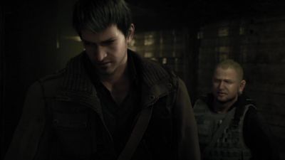 This way. I heard gunshots. - Resident Evil: Damnation