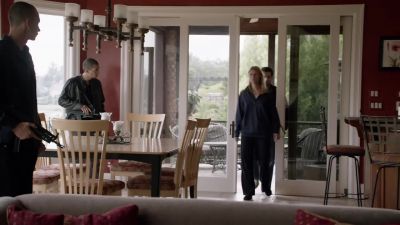 This way. - Homeland