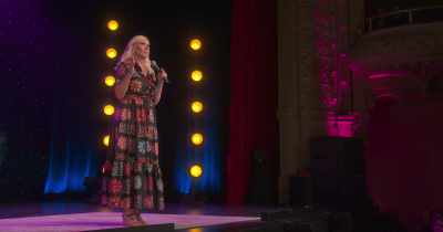 This is what we talk about all the time, - Leanne Morgan: I'm Every Woman