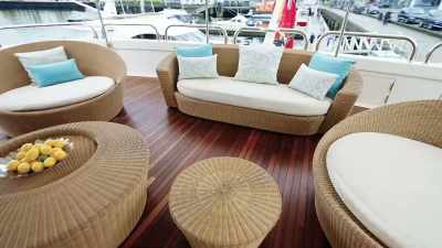 This is where you're mainly
gonna be having your dinner. - Below Deck Adventure