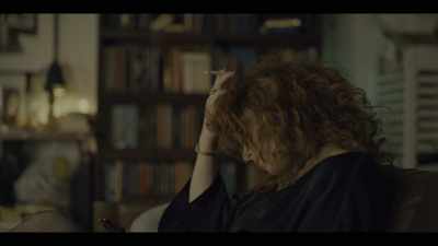 This whole thing's for your cat?
A tree at the top, cat's at the bottom. - Russian Doll