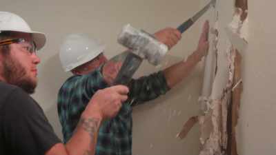 ♪ This is why you don't mess with me
See, I'm technically best there ever be… ♪ - How To Build a Sex Room