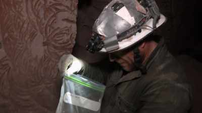 This is why we go opal mining,
these are the moments - Outback Opal Hunters
