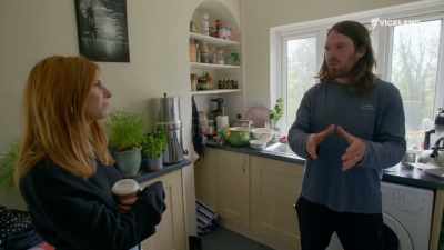 This willingness
to turn around and say, - Stacey Dooley Sleeps Over