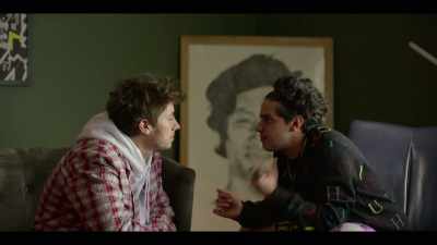 -This woman is impossible.
-Yes - ¿Quieres ser mi hijo?